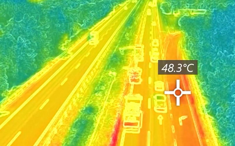 Perzselő aszfalt - hőkamerás felvételek az M7-es autópályáról